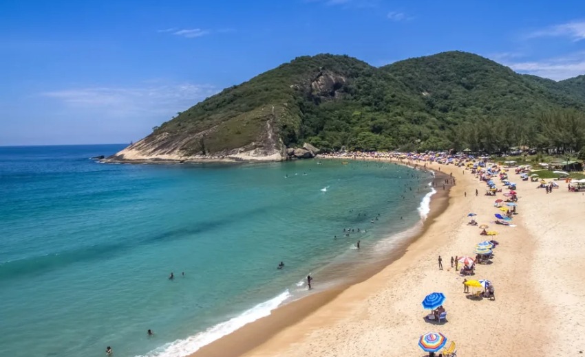 praia de grumari recebe selo de sustentabilidade