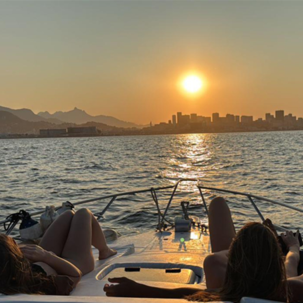 por do sol baia de guanabara