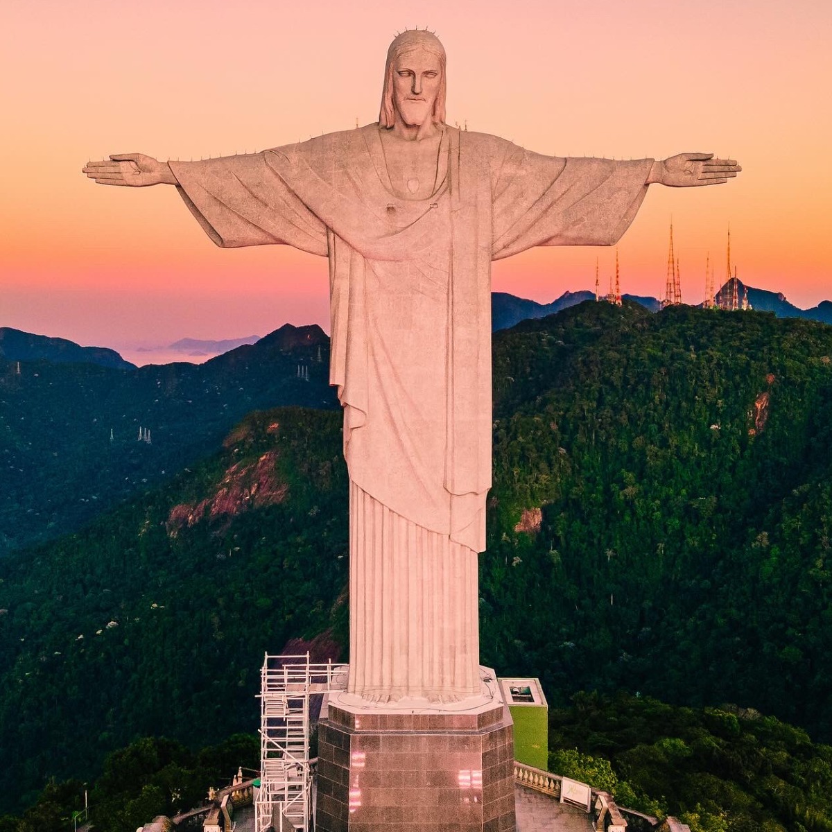 lugares instagramáveis no rio - monumento ao cristo redentor